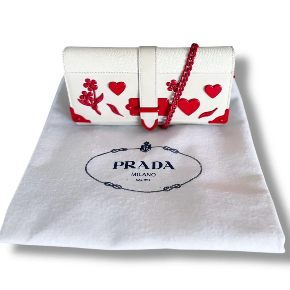 Prada Cahier Wallet On Chain Valentine Heart Applique White Saffiano Red